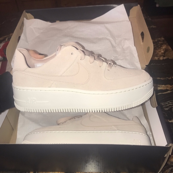 nike air force one sage low particle beige